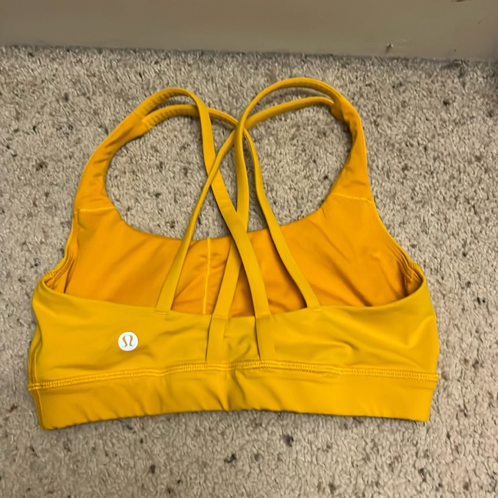 lululemon sports bra